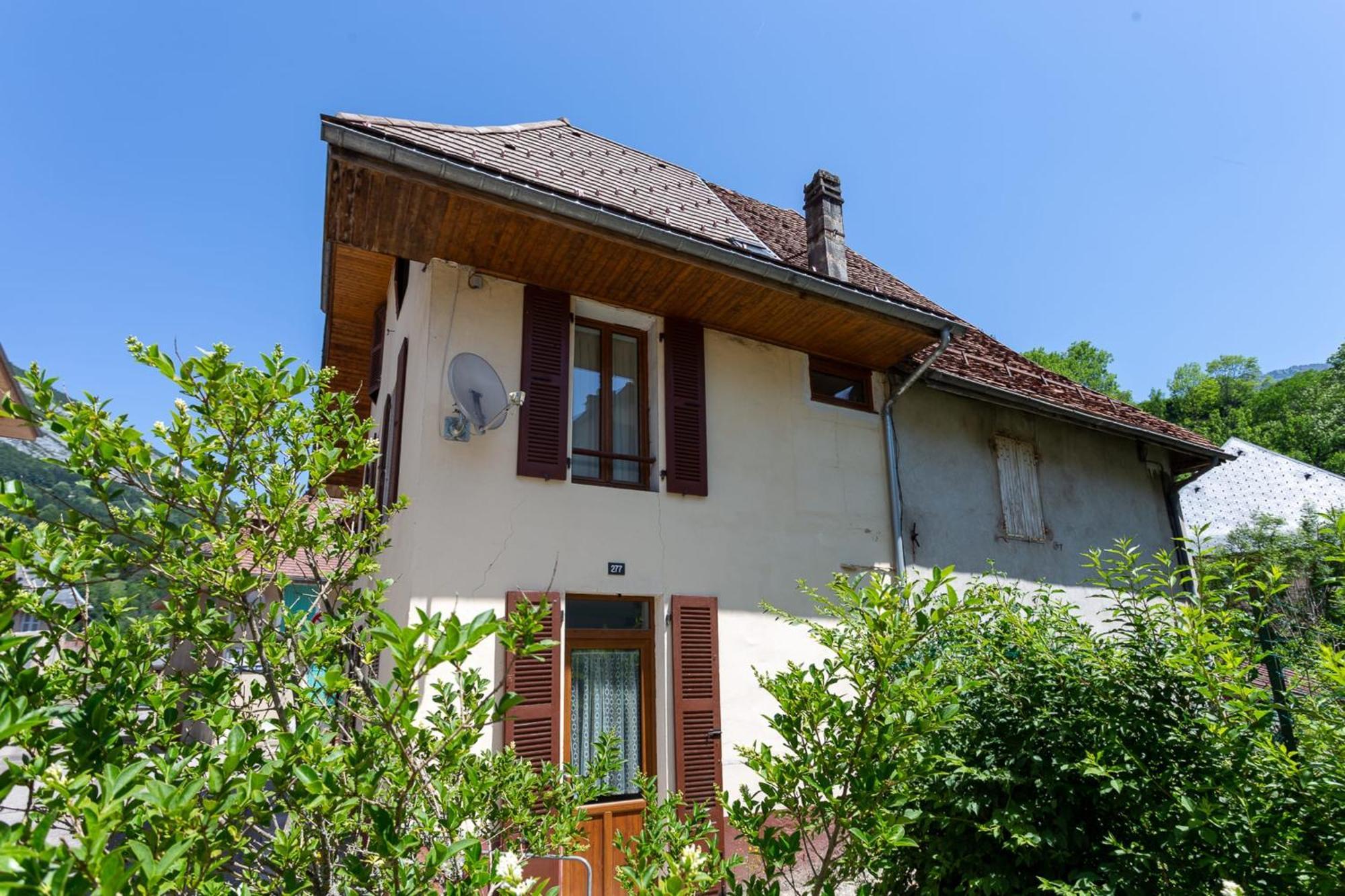 Maison De Village A St Pierre D'Entremont Saint-Pierre-dʼEntremont Exterior foto